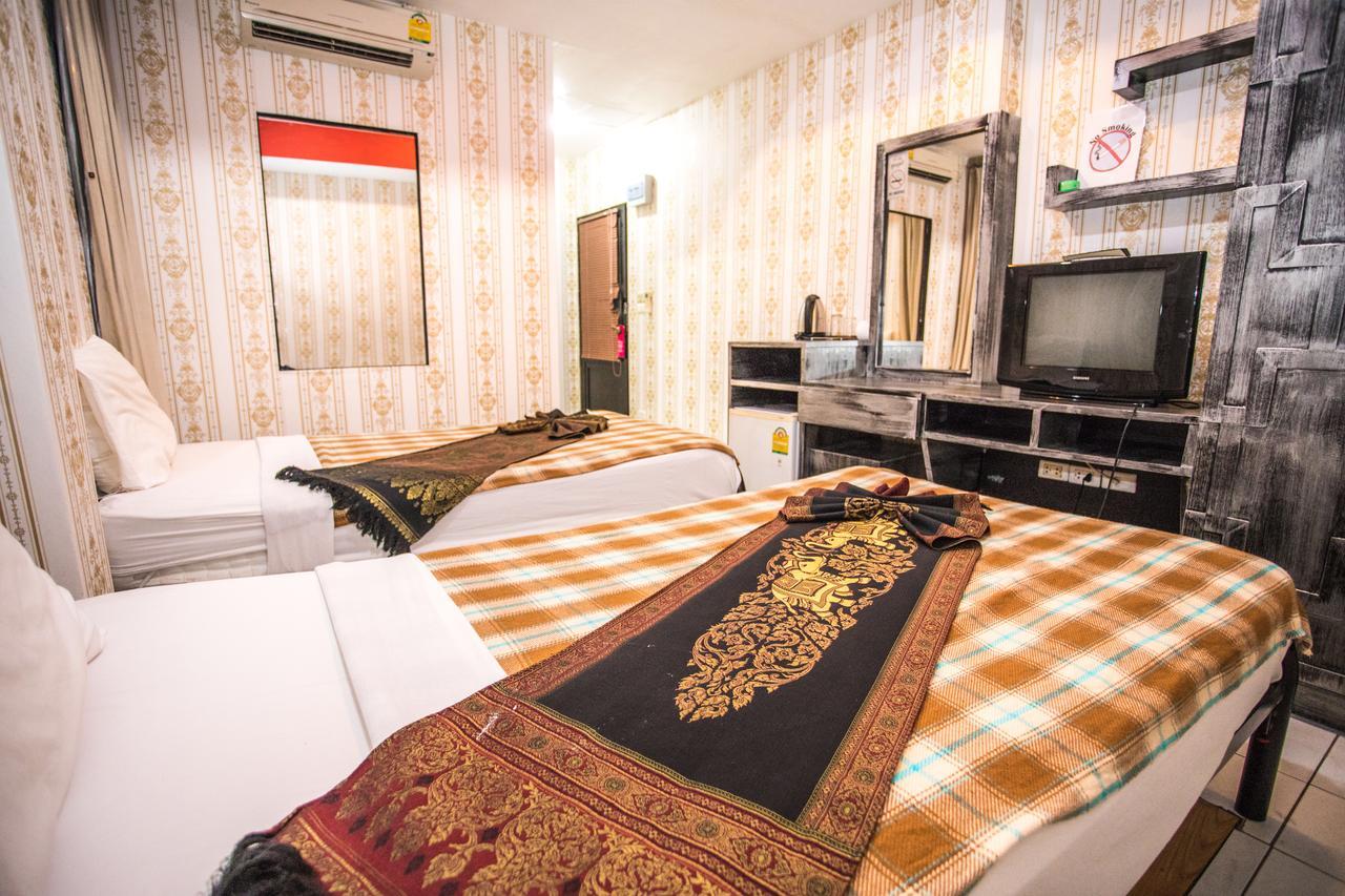 Long Beach Hotel Patong מראה חיצוני תמונה